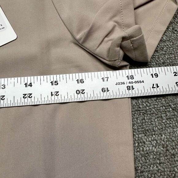 FIGS NWT Casma Three Pocket Medical Nursing Scrubs Top Beige Boulder Size XXS - Picture 4 of 6
